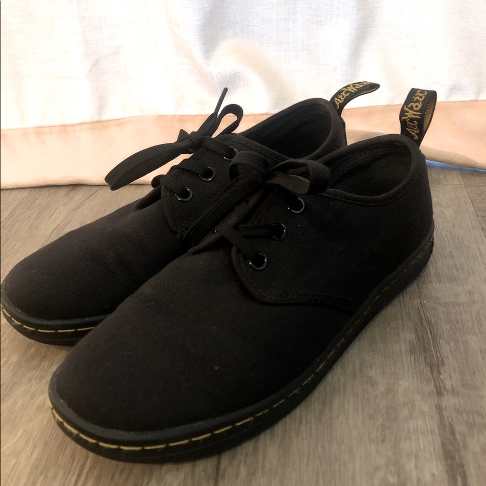Dr Martens sneakers